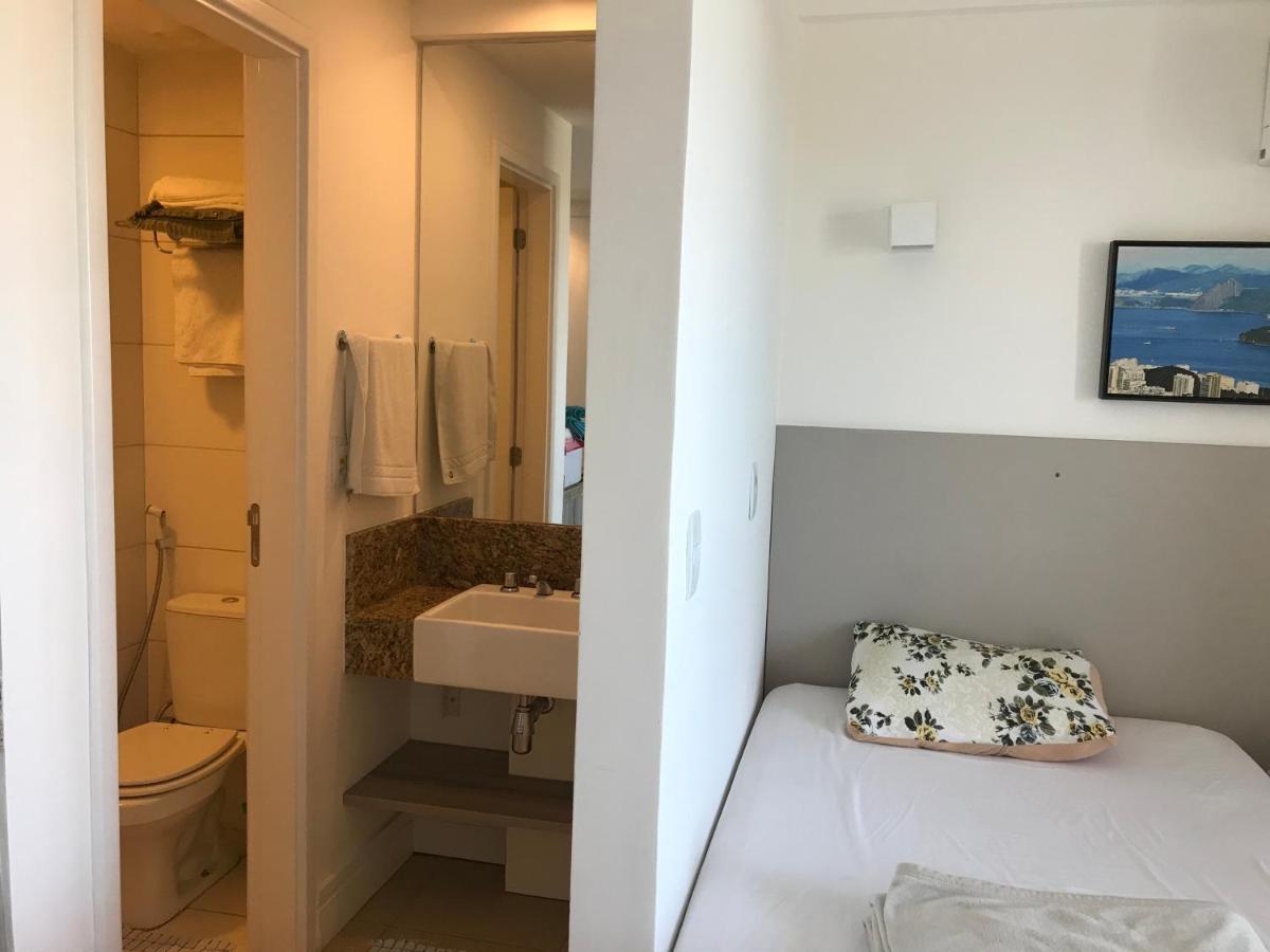 Flat Mobiliado- Hotel Ramada - Macae-Rj エクステリア 写真